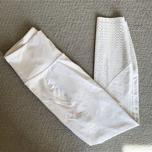 Lululemon | White 7/8 Leggings (6)
